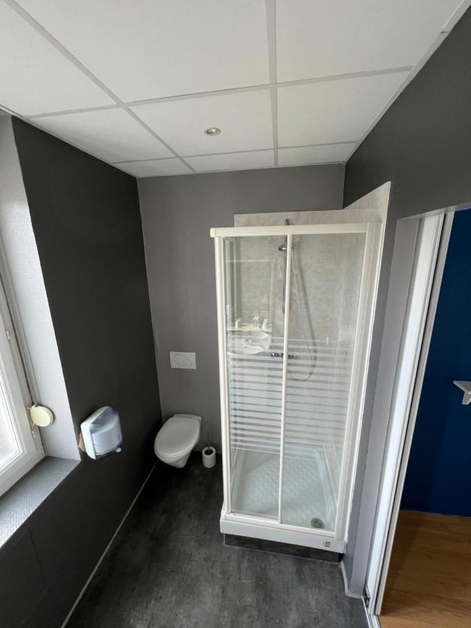 Le Conde Hotel Montdidier  Exterior foto